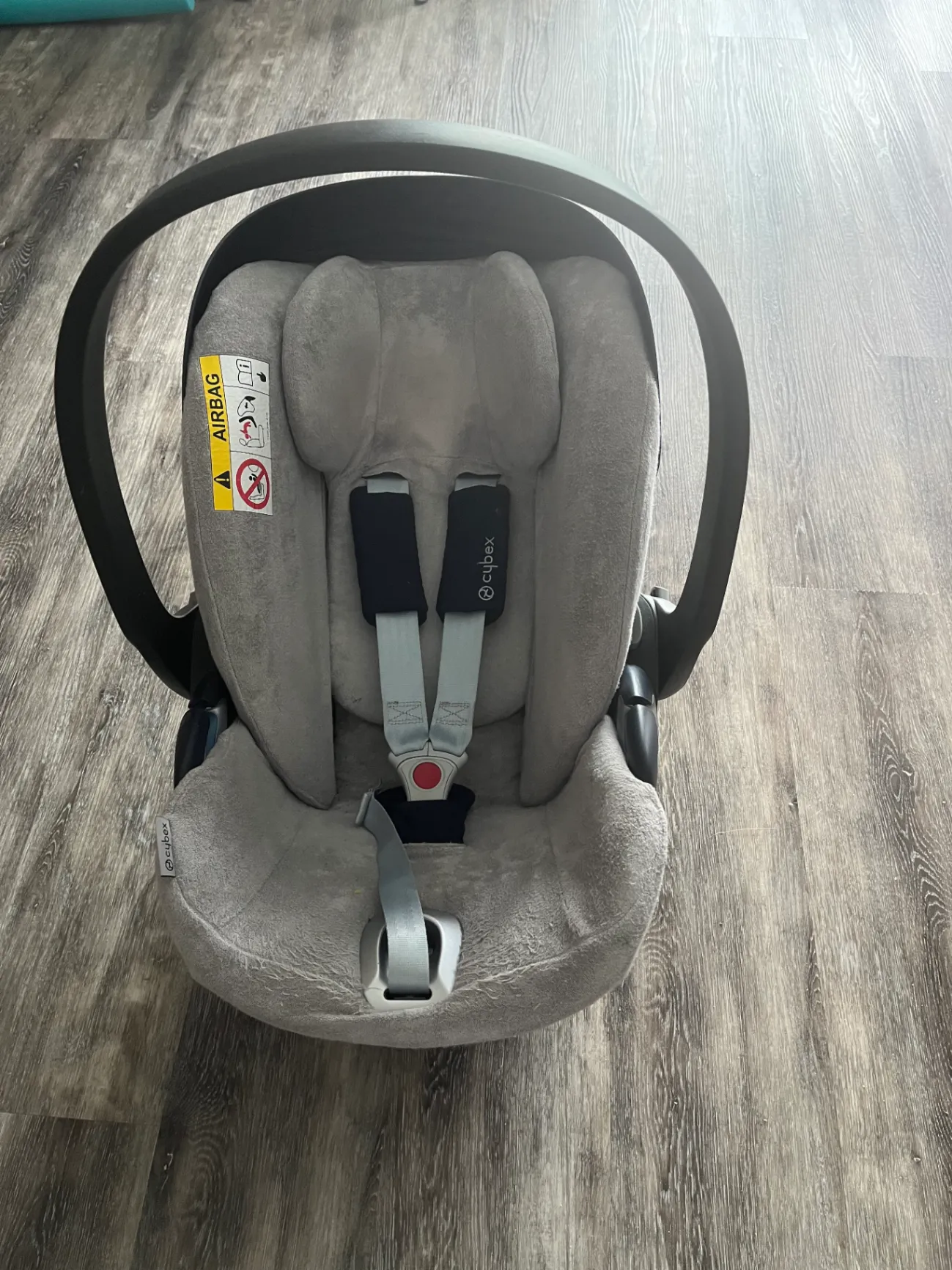 CYBEX Cloud Z i-Size +  Base Z 