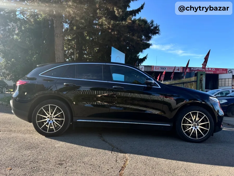  Mercedes-Benz EQC 400 4MATIC AMG Line 