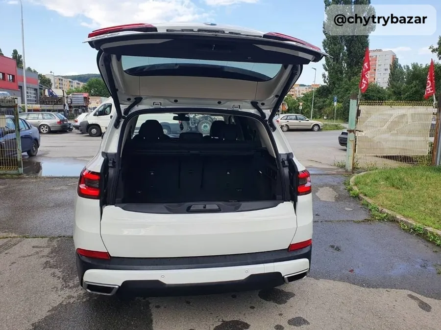 Predám  BMW X5 xDrive25d A/T    4x4