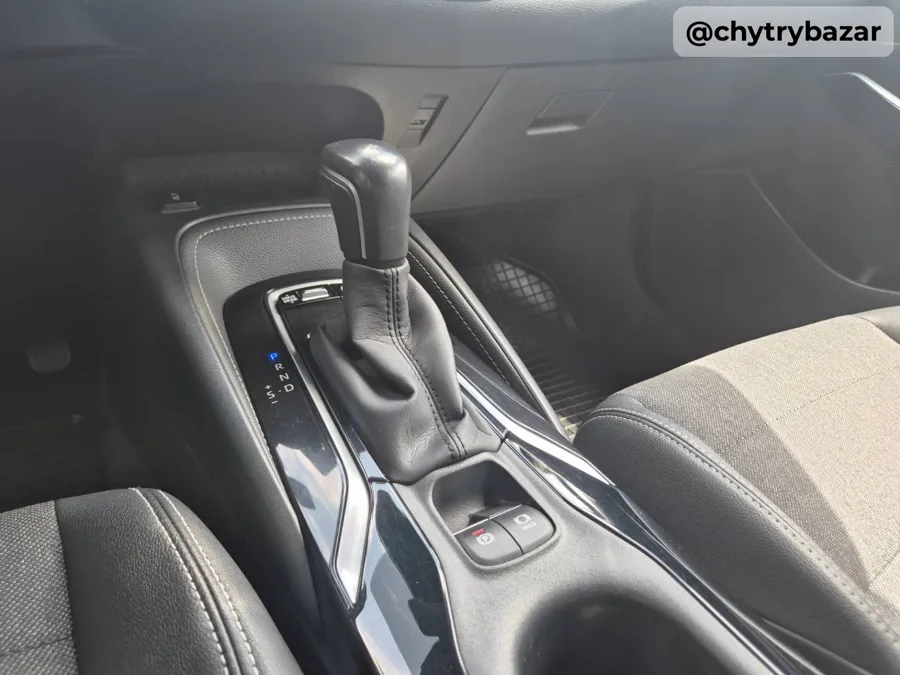 Toyota Corolla Combi TS 2.0 Hybrid 