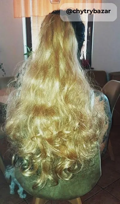 Predám príčesok na štipci-medová blond
