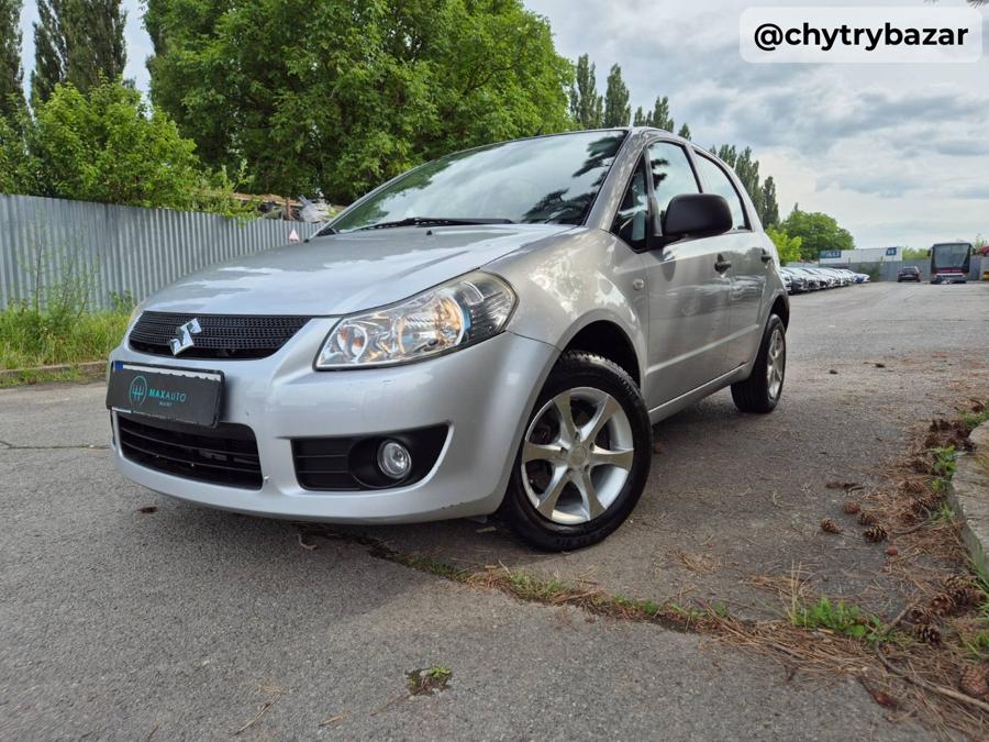 Predám   Suzuki SX4 1.5 GC Urban Line AC