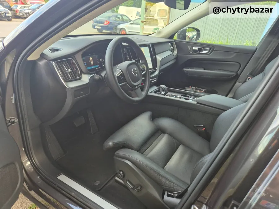 Volvo XC60 2.0 B5 mHEV Ultimate Black