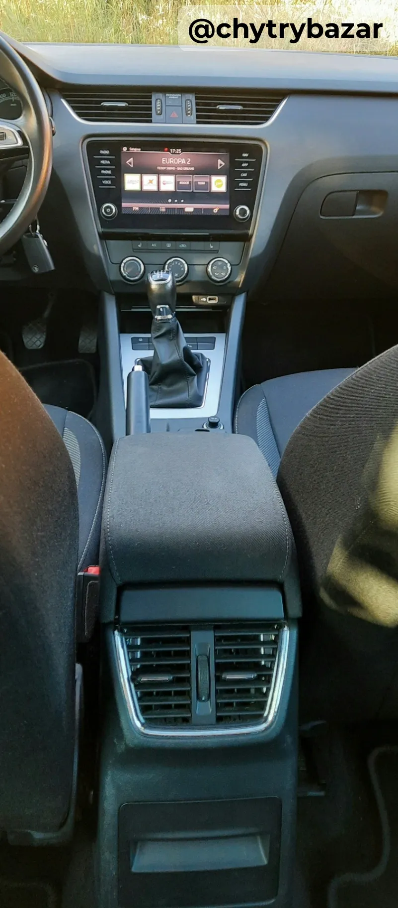 Predám  Škoda Octavia Combi 1.6 TDI 115k Ambition