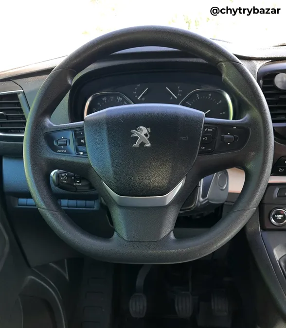 Peugeot Traveller 2.0 BlueHDi Allure Long