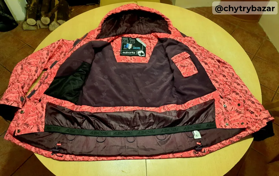 Predám dámsku lyžiarsku bundu AUTHORITY veľ.S