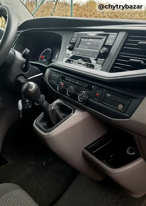 Predám  Volkswagen T6 Dodávka .1 2.0 TDI 150k KR