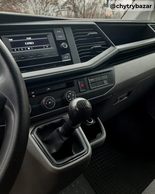 Predám  Volkswagen T6 Dodávka .1 2.0 TDI 150k KR