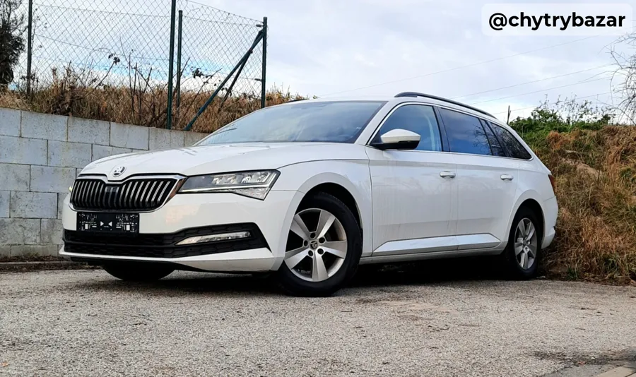 Predám  Škoda Superb Combi 2.0 TDI SCR Style DSG