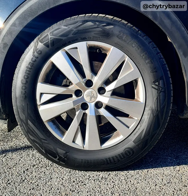 Peugeot 5008 1.5 BlueHDi 130k Active (7-miestne)
