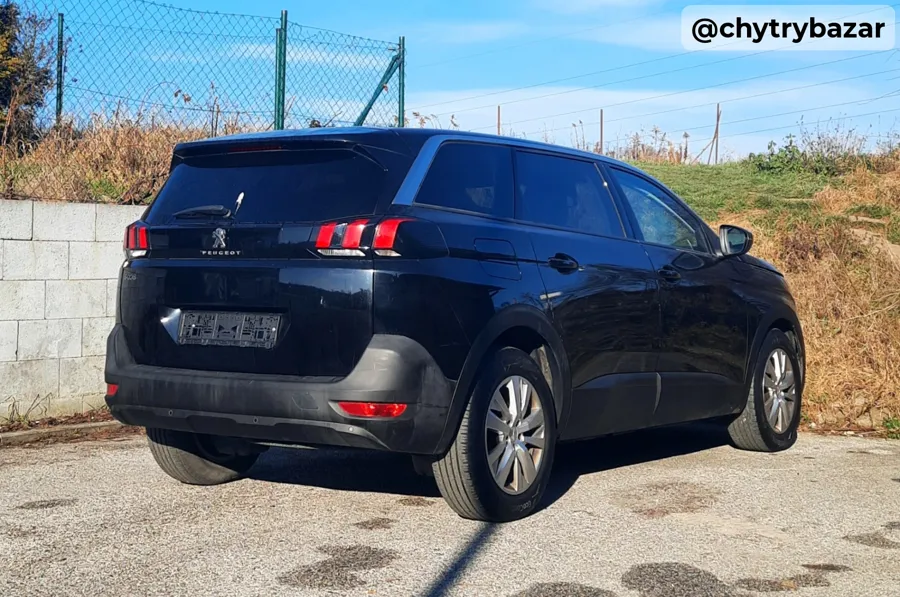 Peugeot 5008 1.5 BlueHDi 130k Active (7-miestne)