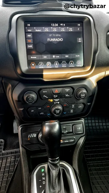Predám  Jeep Renegade 1.3 Turbo PHEV Limited