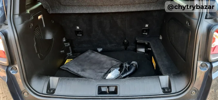 Predám  Jeep Renegade 1.3 Turbo PHEV Limited