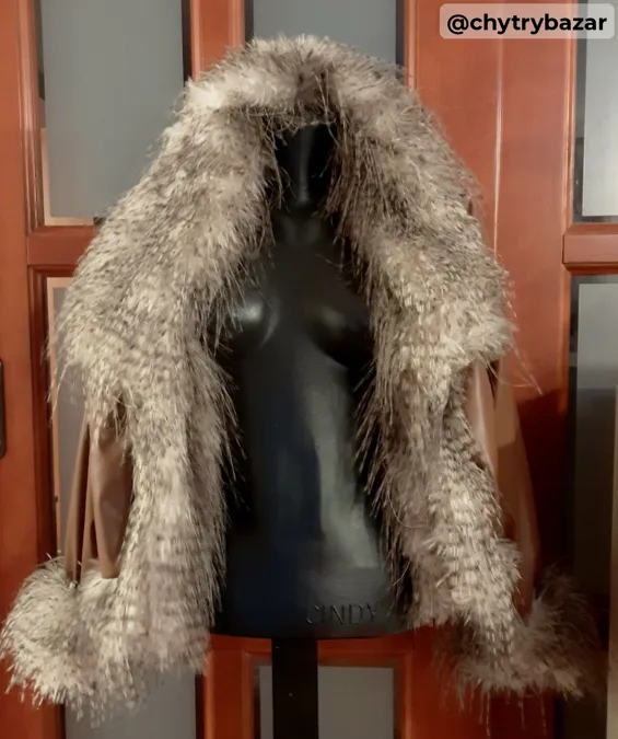 obojstranný exkluzívny kožušek veľ. S-XL