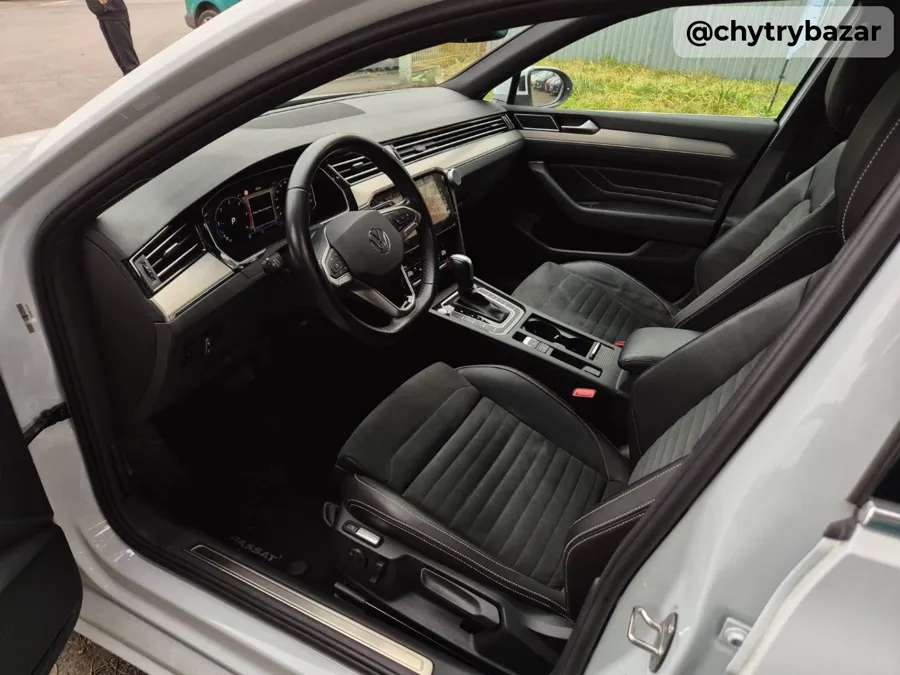 VW Passat Variant 2.0 TDI EVO  (možný odpočet DPH)