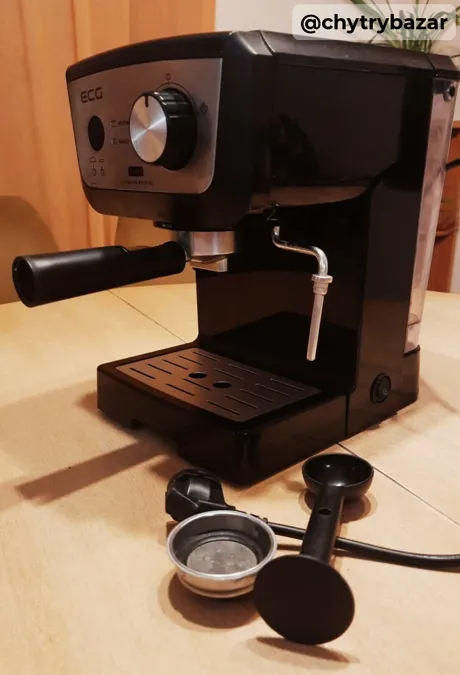 Predám pákový kávovar ECG - ESP20101 Espresso