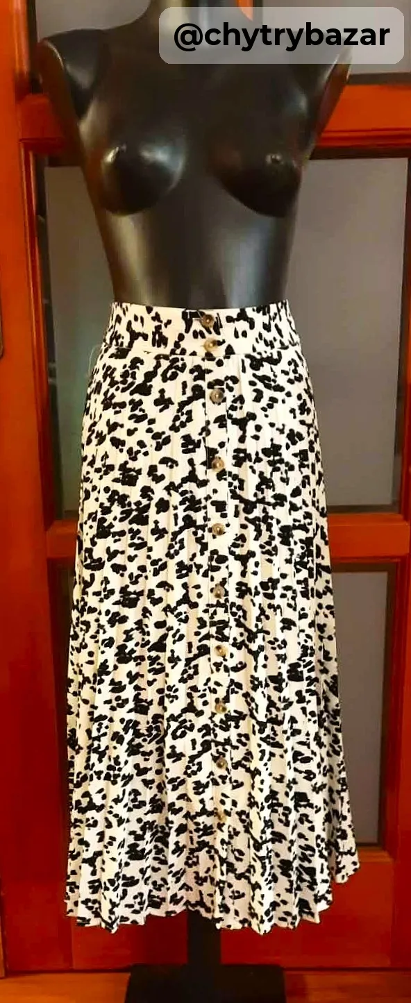 Predám plisovanú sukňu veľ. S-L