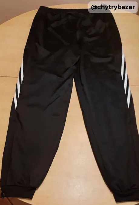 Predám športové nohavice ADIDAS veľ. S-M