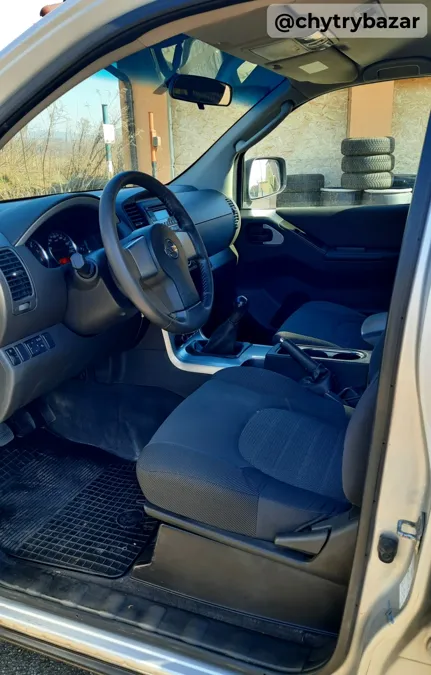 Nissan Pathfinder 2.5 dCi SE (7-miestne)