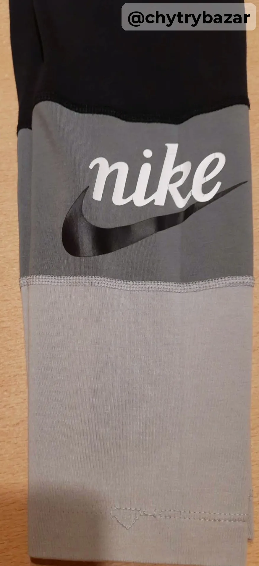 Predám športové legíny NIKE veľ.S