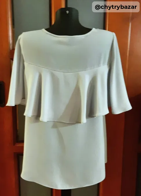 Predám elegantnú blúzku s volánom veľ.XL-XXL