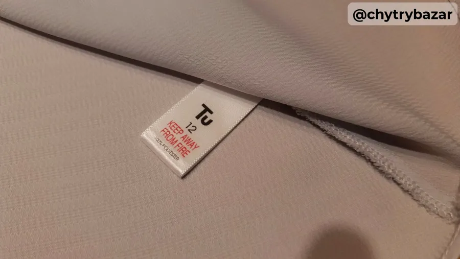 Predám elegantnú blúzku s volánom veľ.XL-XXL