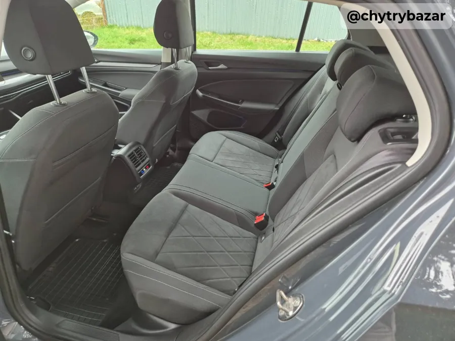 Predám  Volkswagen Golf 1.5 eTSI ACT Style DSG
