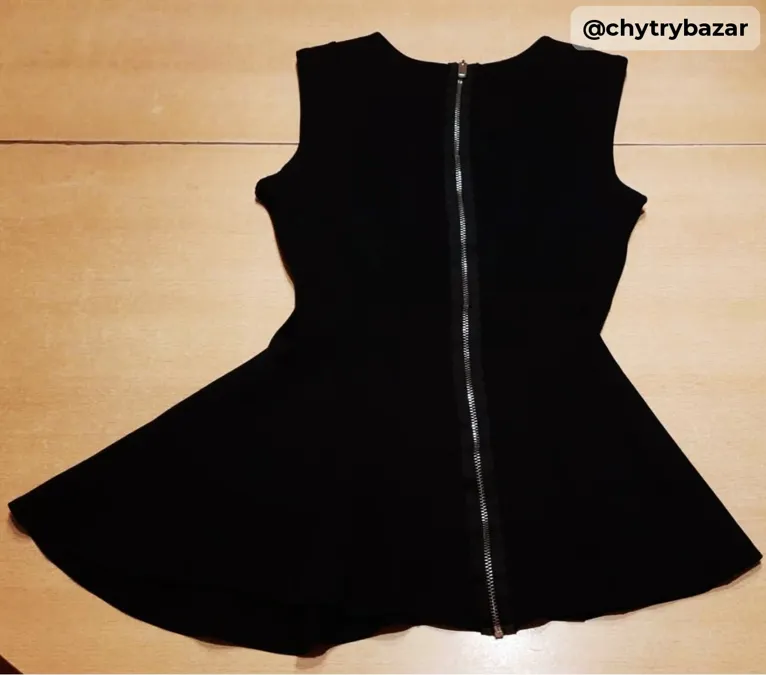 Predám dámsky top H&M veľ. XS