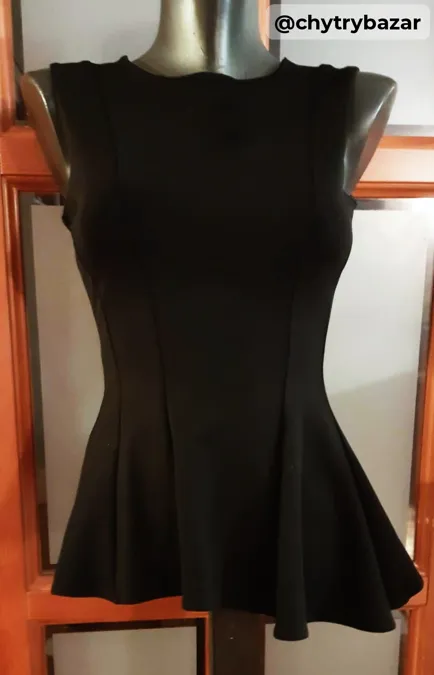 Predám dámsky top H&M veľ. XS