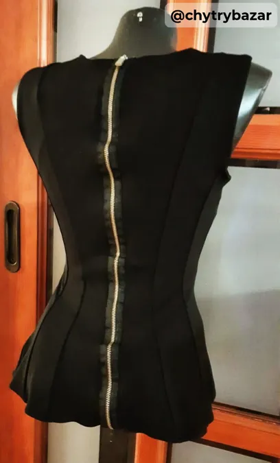 Predám dámsky top H&M veľ. XS