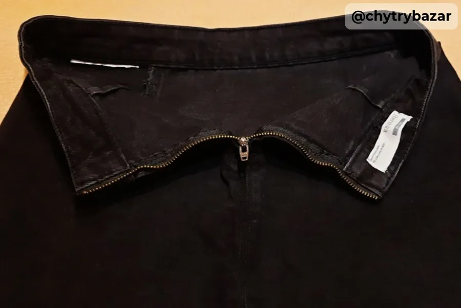 Predám riflovú minisukňu BERSHKA veľ.36(S)