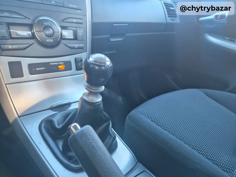 Toyota Corolla 1.6 I Valvematic Sol MM