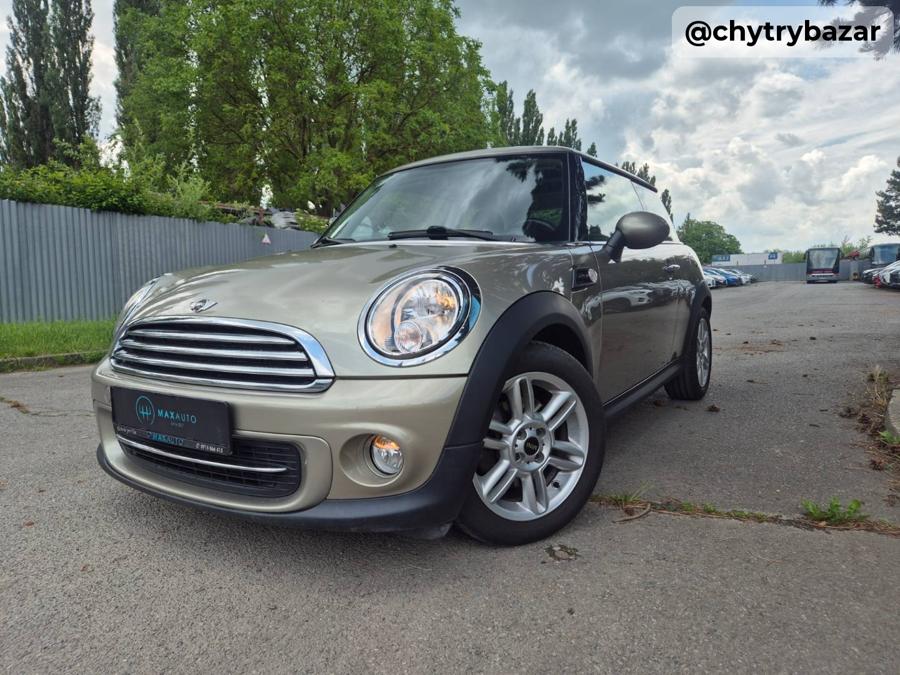 Predám  Mini Cooper 1,6 benzín, 90kW