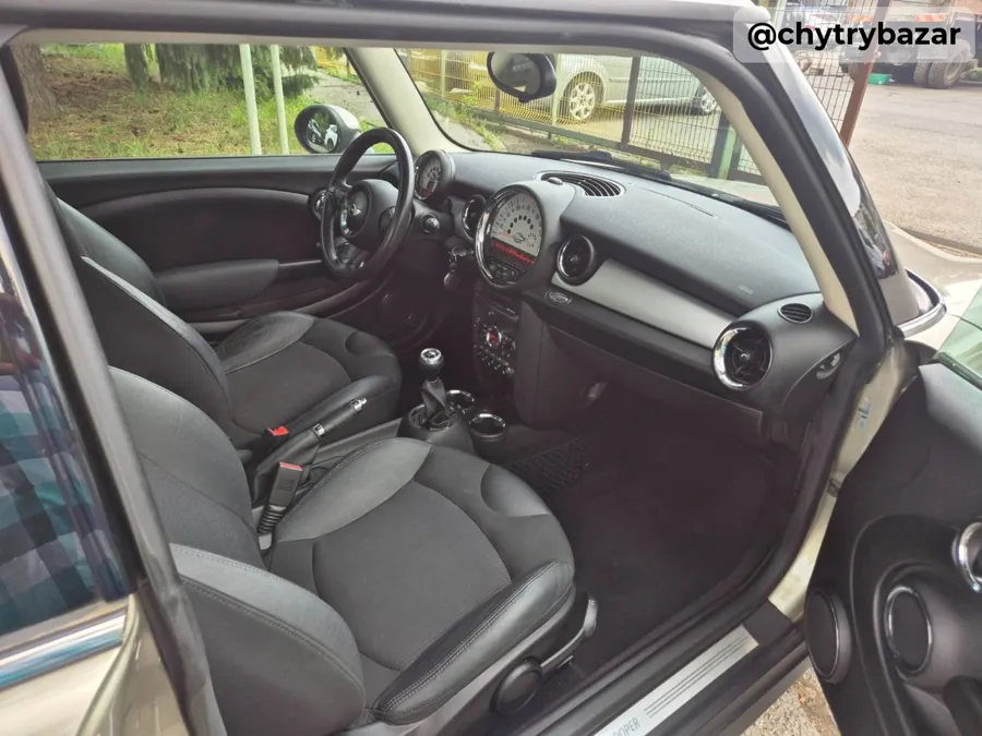 Predám  Mini Cooper 1,6 benzín, 90kW
