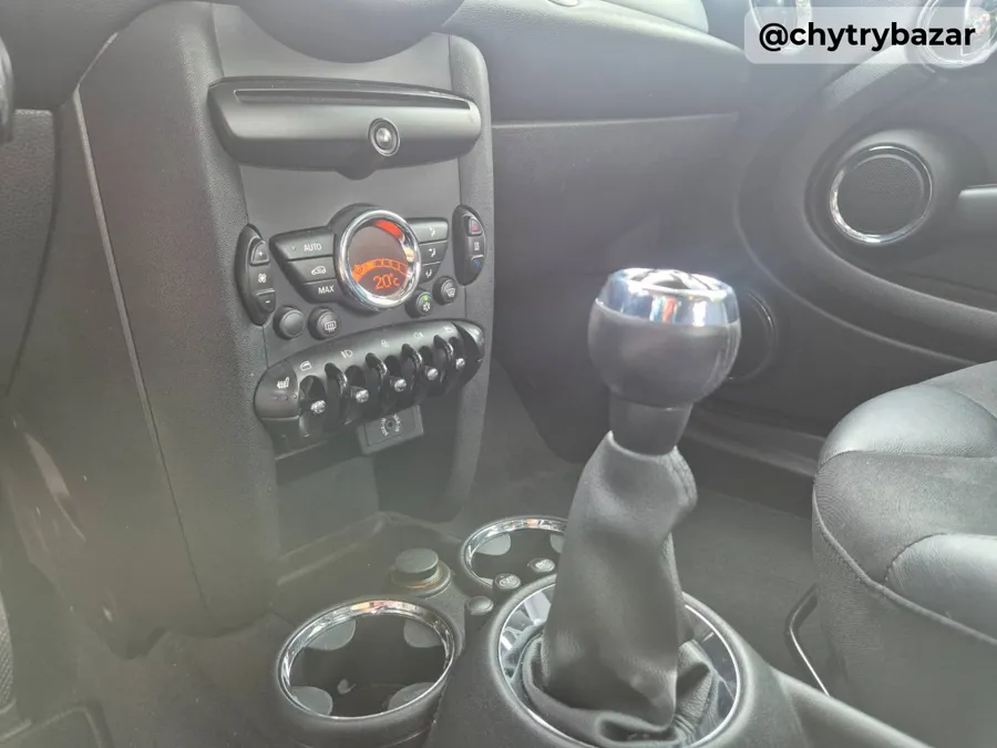Predám  Mini Cooper 1,6 benzín, 90kW