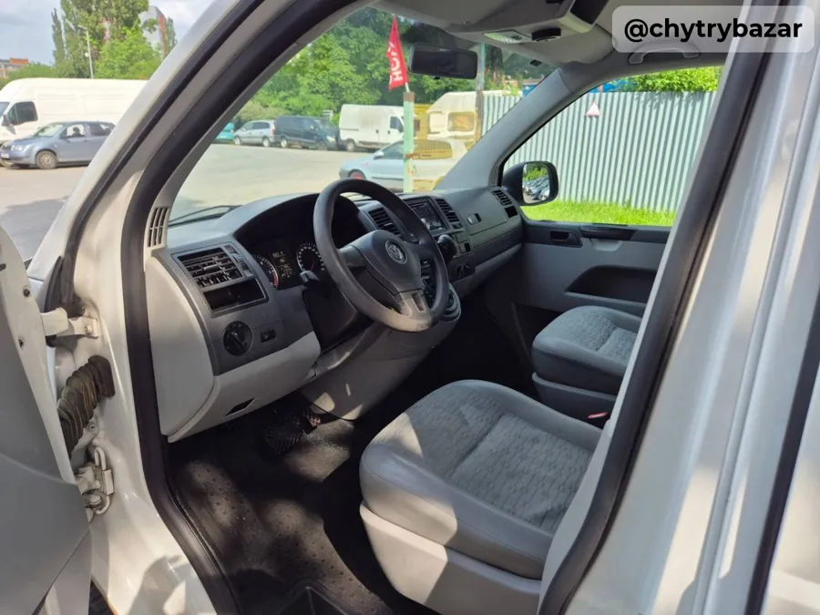 Predám  Volkswagen T5 Transporter