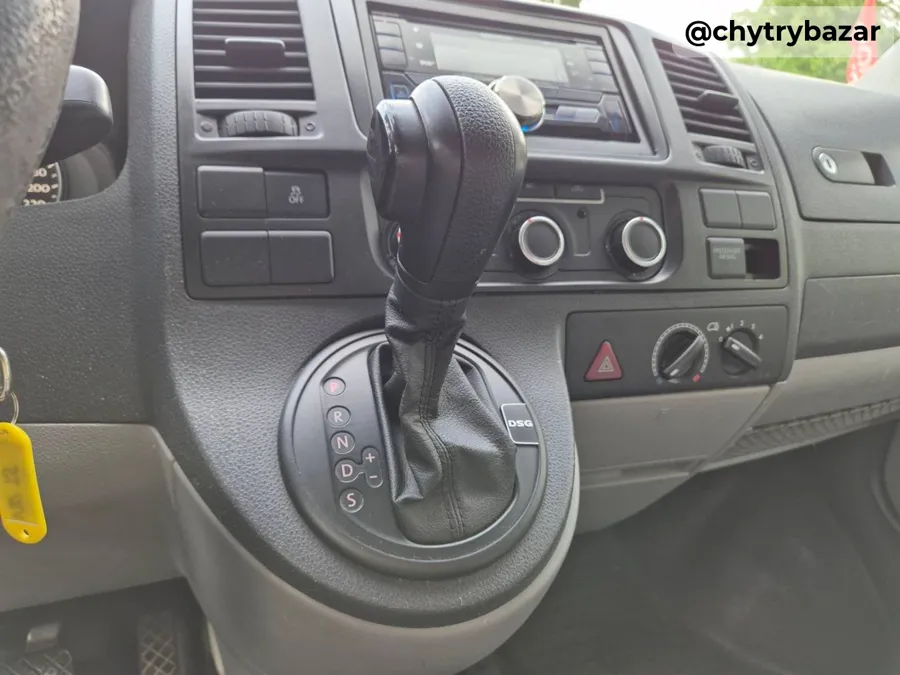 Predám  Volkswagen T5 Transporter