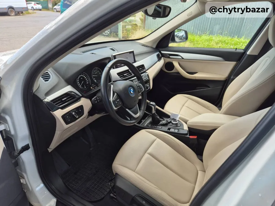 Predám  BMW X1 xDrive 25e A/T