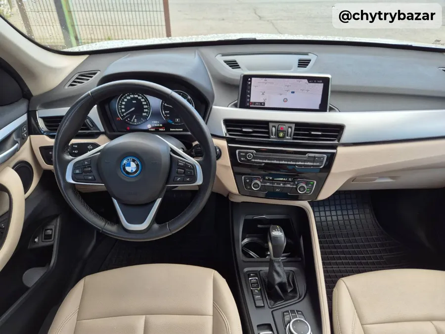 Predám  BMW X1 xDrive 25e A/T