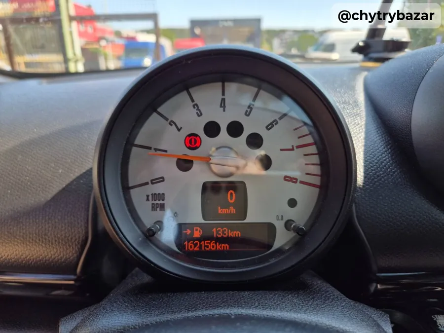 Predám  Mini Cooper 1,6 benzín, 90kW