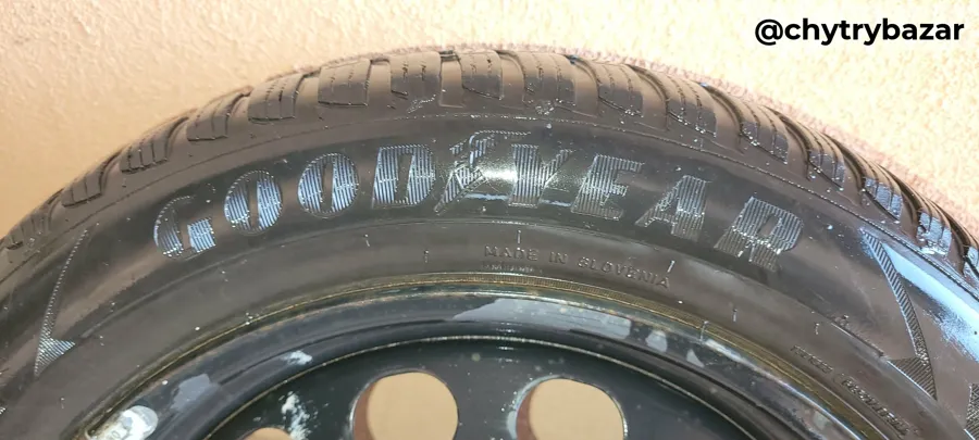 Predám 2ks zimné pneumatiky GOODYEAR 205/55/R16
