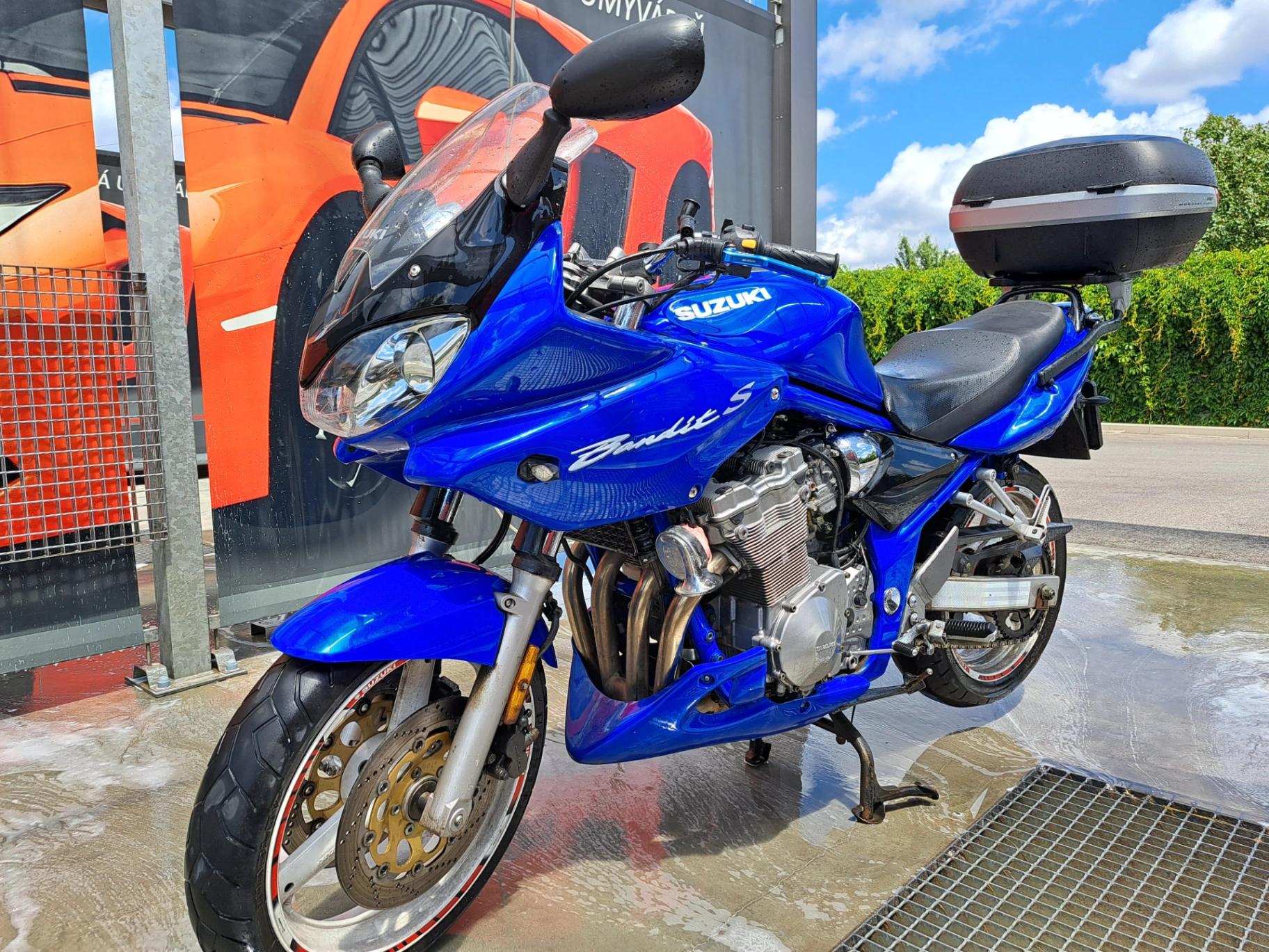 Suzuki bandit 600 