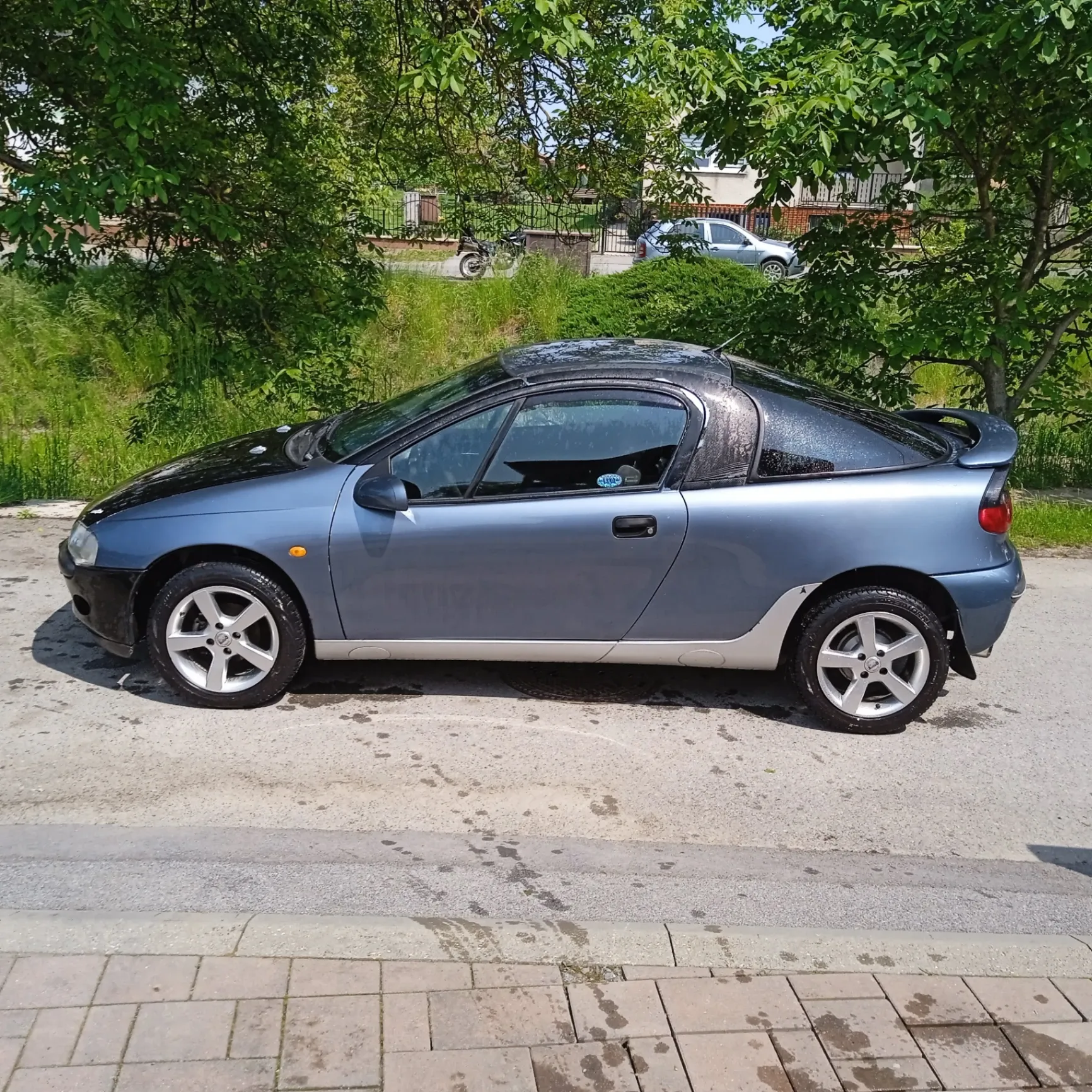 Opel Tigra 1.4 benzín + LPG 