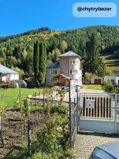 Zaujímavý rodinný dom v blízkosti Nízkych Tatier