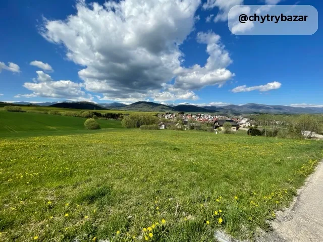 Lukratívny stav. pozemok 1286 m2 s hosp. budovou