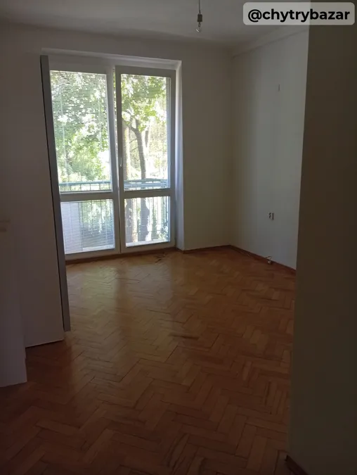 3-IZBOVÝ TEHLOVÝ BYT V ŠIRŠOM CENTRE BB