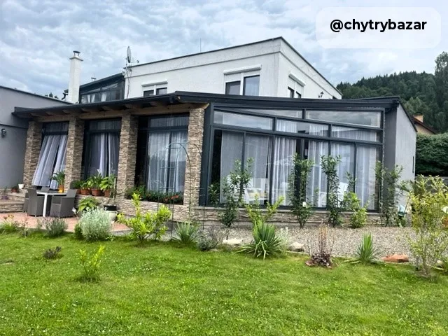 LUXUSNÝ 3-apartmánový dom+garáž+chatka+vináreň