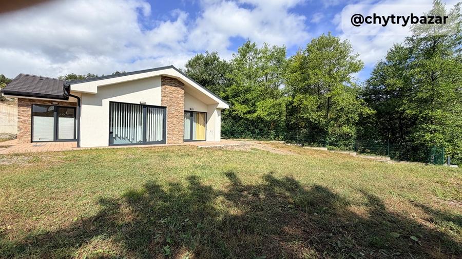 4-izbový bungalov na slnečnom pozemku 