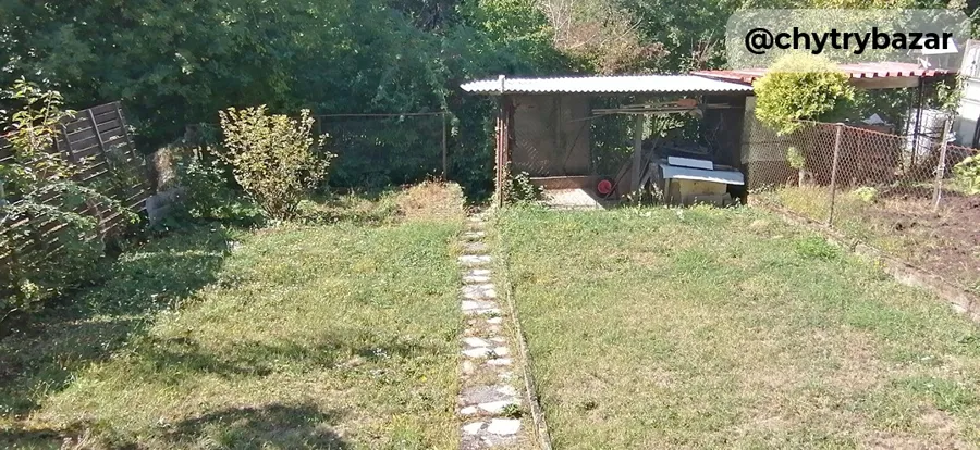 5-izb. radový RD s garážou a 3 lodžiami – Astrova