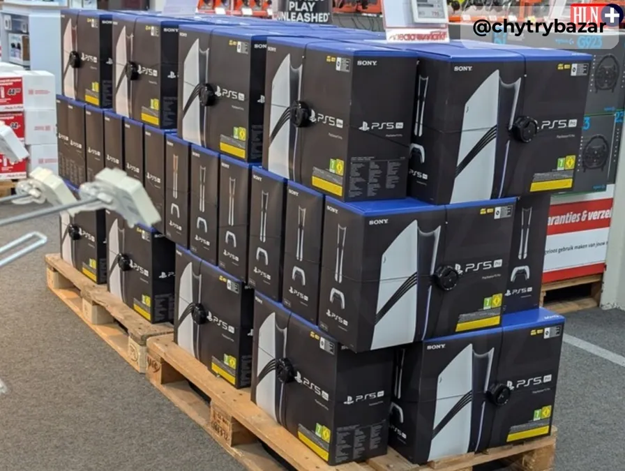 Sony PlayStation PS5 Pro, Nintendo Switch 2  